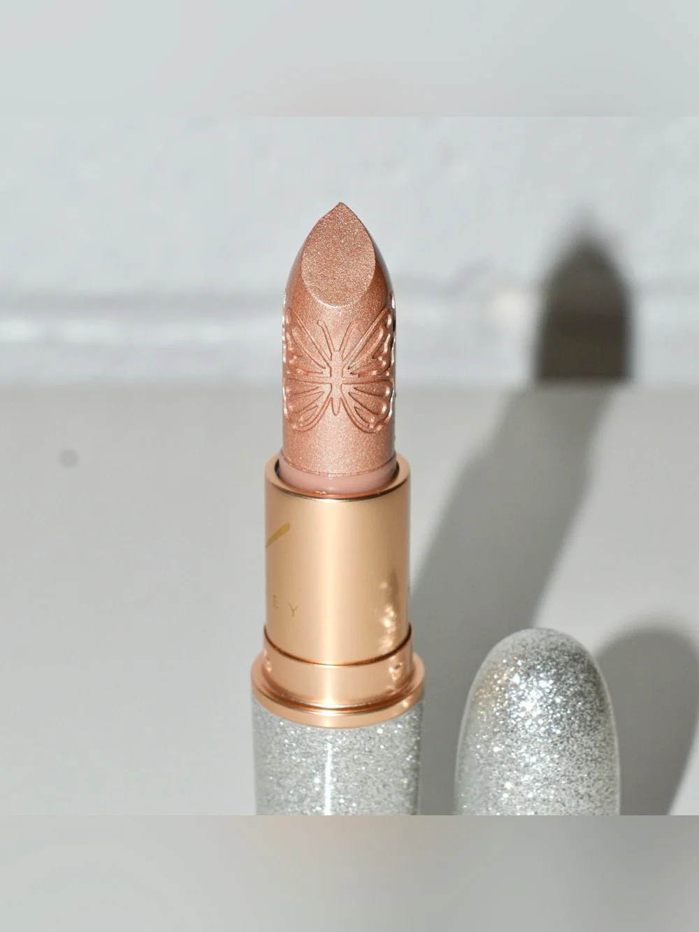 MAC Cosmetics Lipstick *ALL I WANT* Mariah Carey Limited Edition Pearl BNWOB